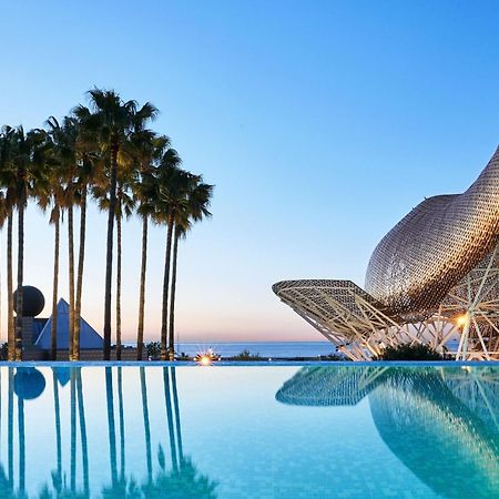 Hotel Arts Barcellona Esterno foto The Palau de les Arts Reina Sofía