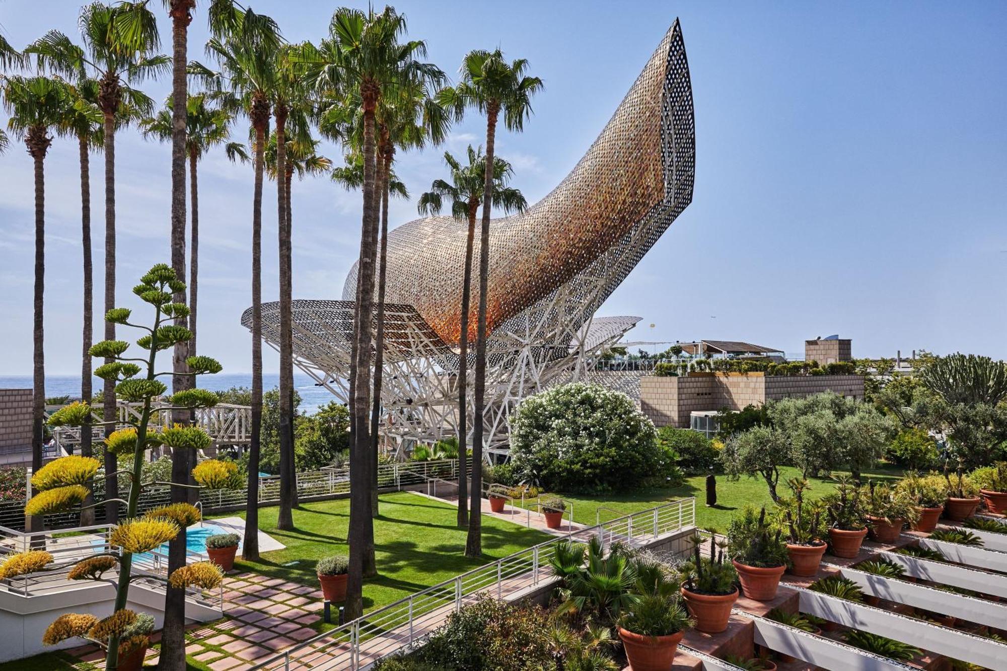 Hotel Arts Barcellona Esterno foto The Palau de les Arts