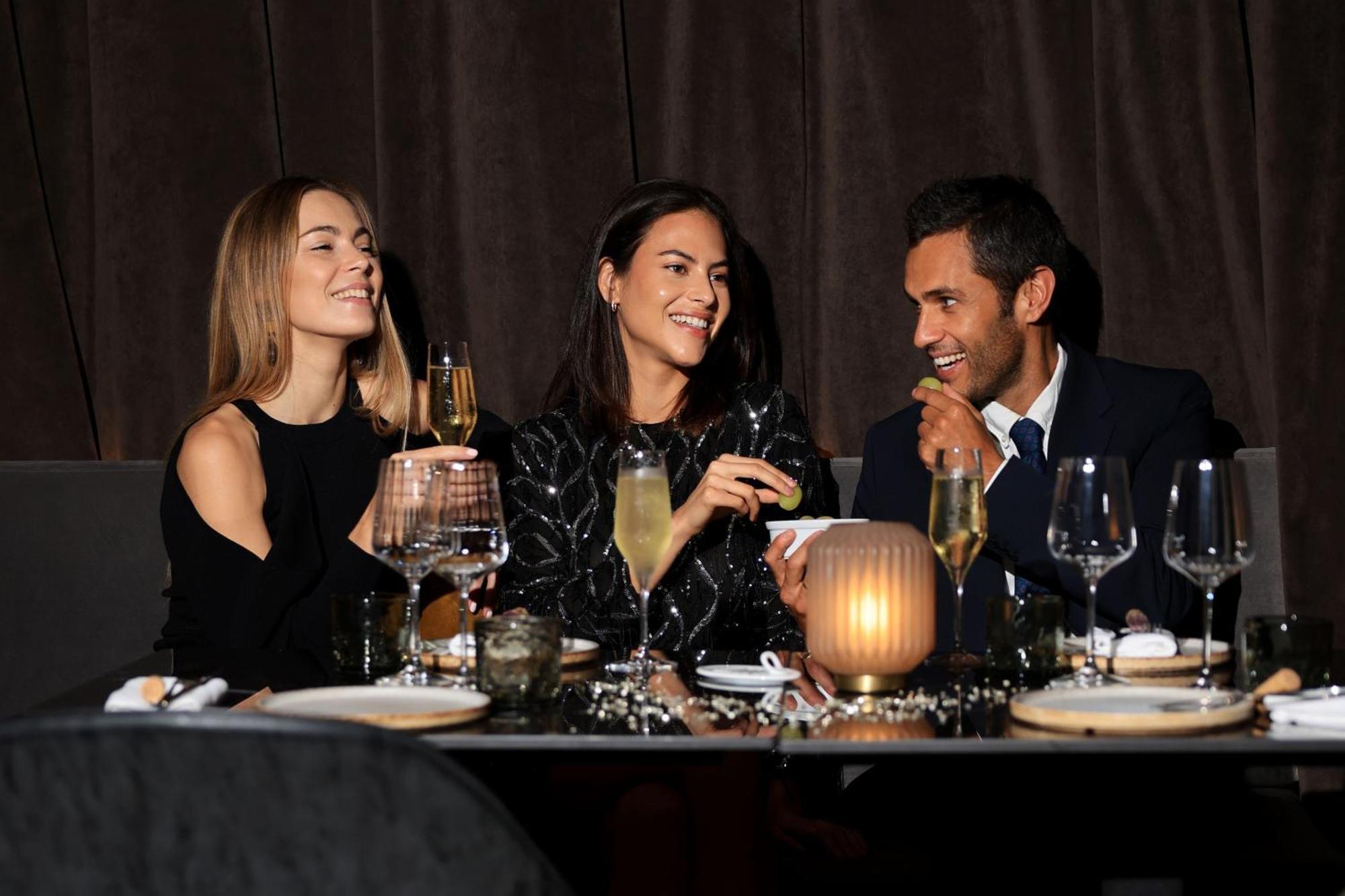 Hotel Arts Barcellona Esterno foto Guests at the 2018 100 Best Restaurants in the World dinner